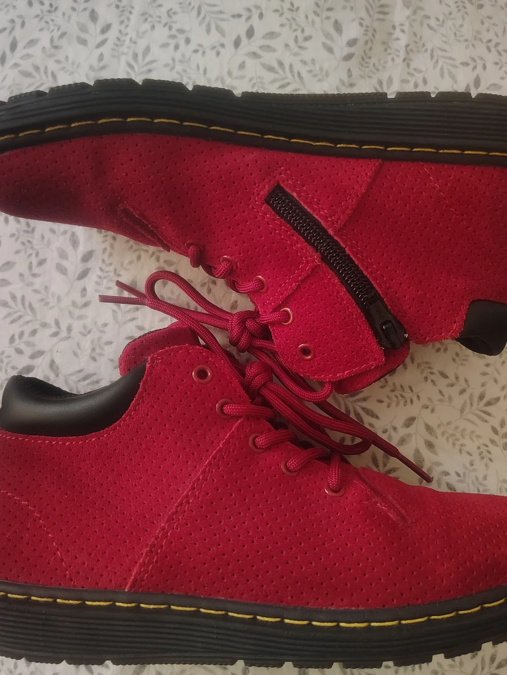 Dr. Martens Kids Red Parker J Size 2